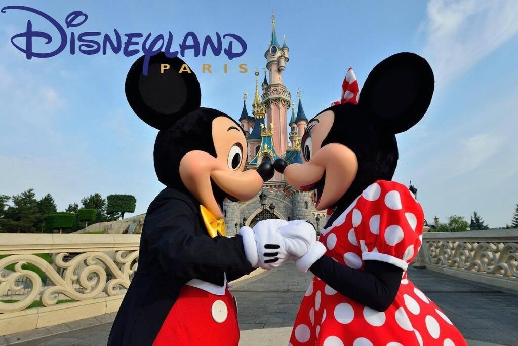 Sejour En Famille Ou Amis A Disneyland & Paris ลอเยอส์ ภายนอก รูปภาพ